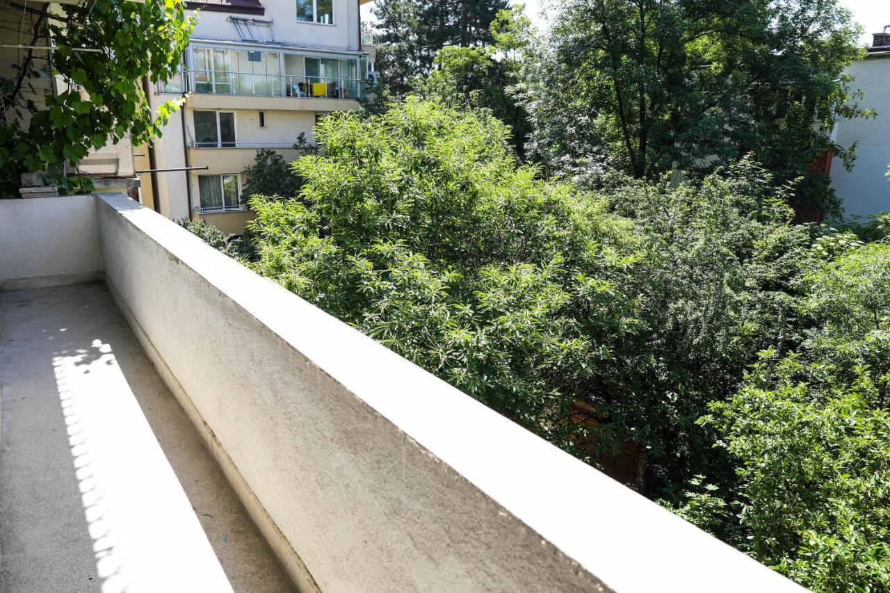 Krichim Apartments,Three-Bedroom, Large Apartment, Top Center Sófia Exterior foto