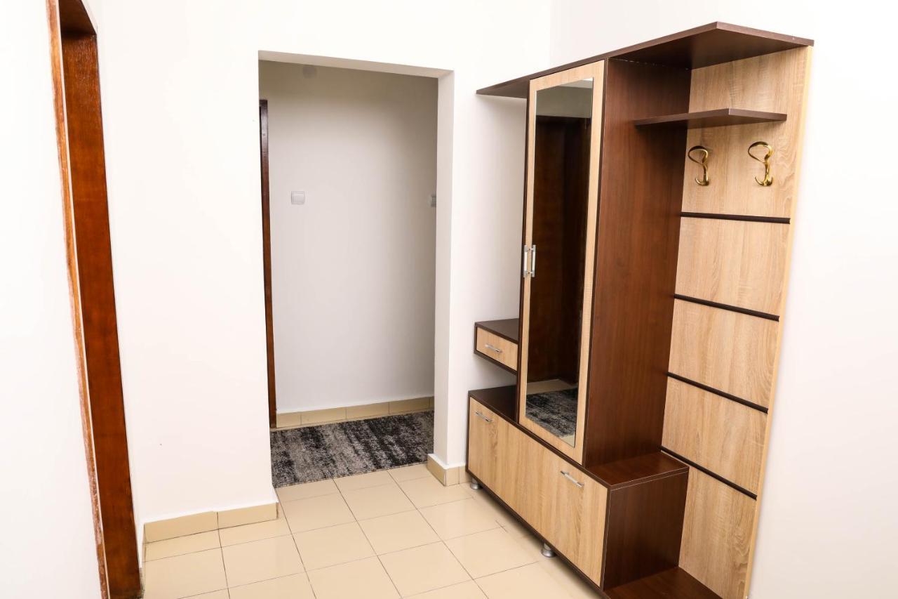 Krichim Apartments,Three-Bedroom, Large Apartment, Top Center Sófia Exterior foto